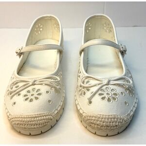 On 34th Cassiee Espadrille Flats White Linen Size 10M NWT/BOX